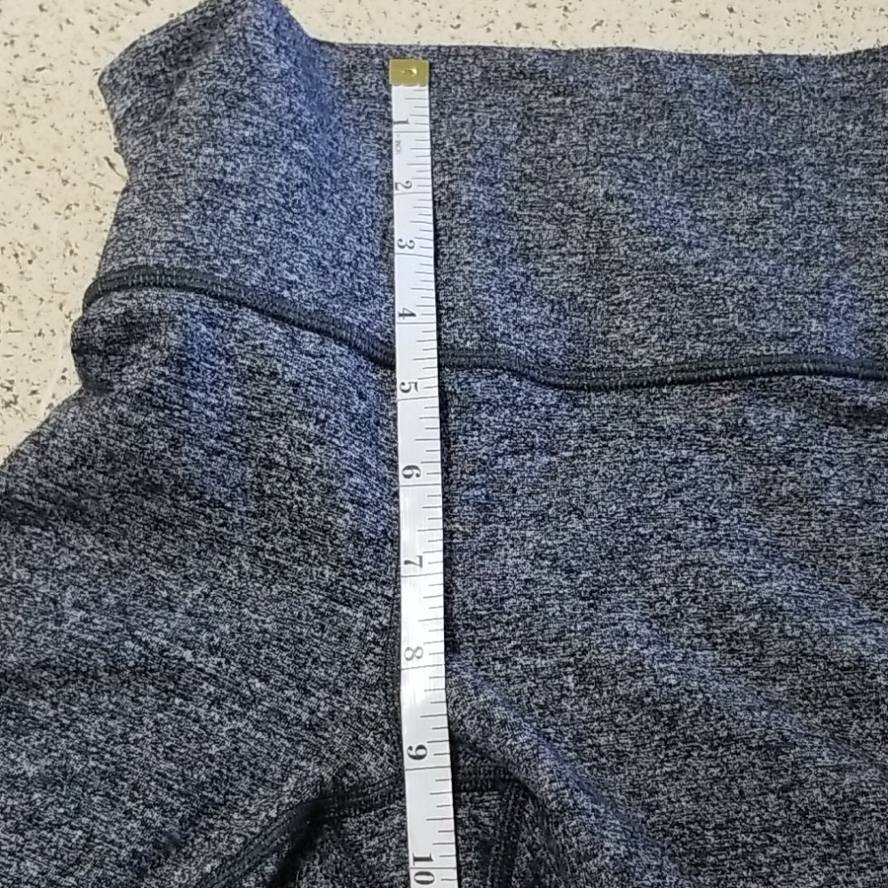 Lululemon Women's leggings Size 6 - Picture 6 of 6